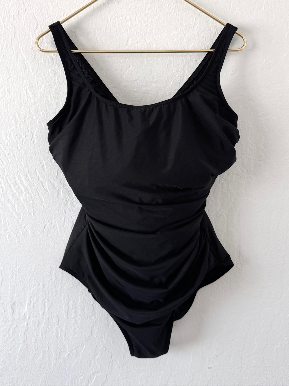 Miraclesuit DD-Cup Sideswipe One Piece Black Ruched One-Piece Swimsuit Size 14 - Picture 2 of 13